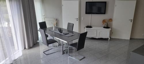 Elsoff Apartment | Ferienwohnung Alina