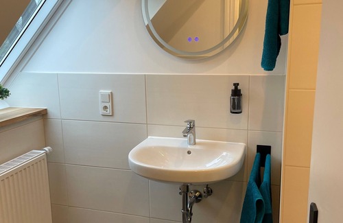 Elmlohe Apartment | Ferienwohnung/app. für 2 Gäste mit 29m² in Geestland