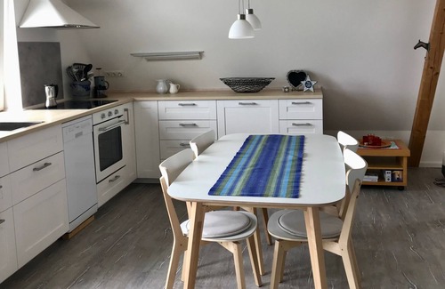 Reesdorf Apartment | Ferienwohnung/app. für 2 Gäste mit 55m² in Reesdorf