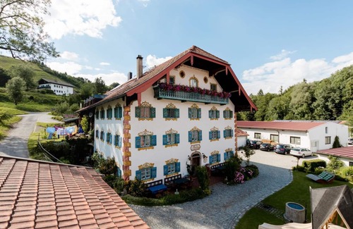 Hopfling Apartment | Ferienwohnung "Bauernhaus"