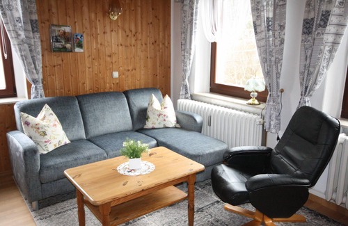 Sehmatal-Neudorf Apartment | Ferienwohnung Bergkristall