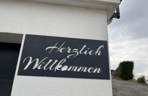 Pelm Apartment | Ferienwohnung Eifelglück