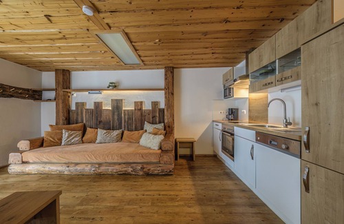 Hengersberg Apartment | Ferienwohnung "enzian"