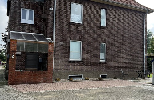Rhedebrugge Apartment | Ferienwohnung Freizeit am See, 1-6 Pers