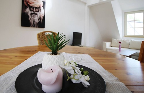 Steinheim Apartment | Ferienwohnung Hanau Hu03, 75qm, 1 Schlafzimmer, 1 Wohn-/ Schlafzimmer, Max. 5 Personen