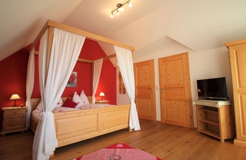 Eichkogl Other | Ferienwohnung "hereinspaziert" - Obst- & Gästehof Brandl