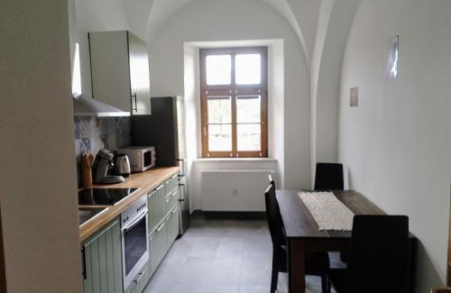 Plohn Apartment | Ferienwohnung im Rittergut Plohn 300 meter zum Freizeitpark