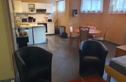 Parthenstein Apartment | Ferienwohnung in der Siedlung
