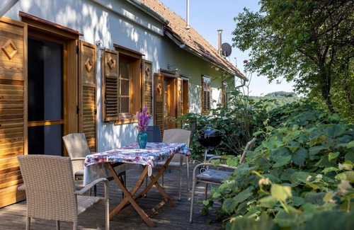 Kukmirn Apartment | Ferienwohnung in Limbach