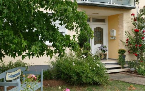 Sankt Wendel Apartment | Ferienwohnung Kirsch