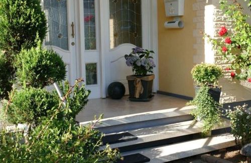 Sankt Wendel Apartment | Ferienwohnung Kirsch