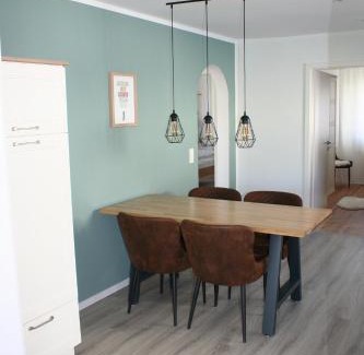 Lemberg Apartment | Ferienwohnung Löwenburg