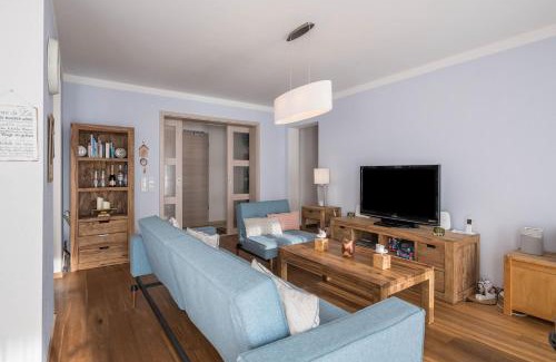 Otterfing Apartment | Ferienwohnung Lausbub