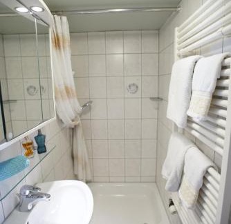 Hayingen Apartment | Ferienwohnung Lautertal Haus Barbara
