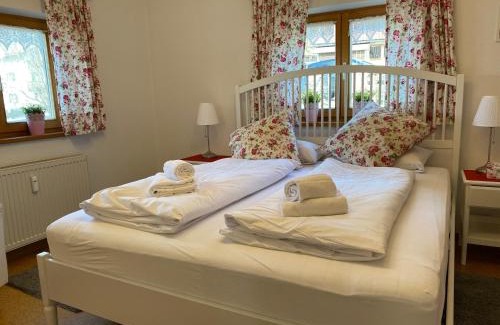 Schliersee Apartment | Ferienwohnung Magdalena - ruhig, zentral, schöne Sonnenterrasse