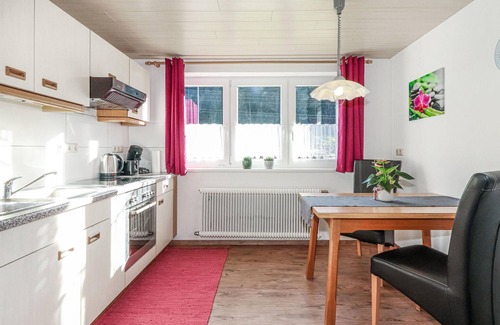 Wald am Arlberg Apartment | Ferienwohnung mit Ausblick