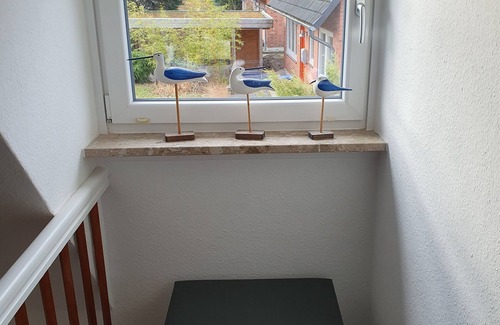 Moelln Apartment | Ferienwohnung mit Kamin, Balkon, Boxspringbett, 3 Personen, See-und Waldnähe
