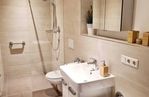 Langsur Apartment | Ferienwohnung mit Sonnenterrasse und Blick auf die Sauer