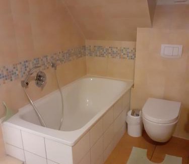 Bentwisch Apartment | Ferienwohnung nahe Rostock bis 8 Personen
