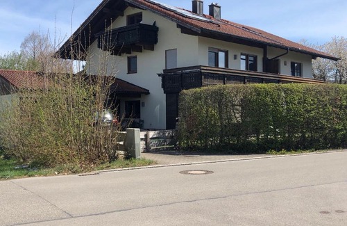 Chieming Apartment | Ferienwohnung Nimscholz