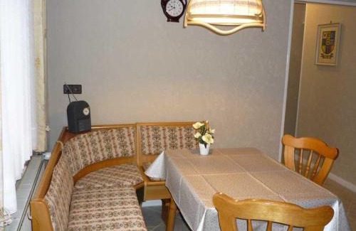 Bistoft Apartment | Ferienwohnung Oehlert - separater Eingang und möblierte Terrasse