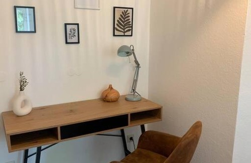 Bad Rothenfelde Apartment | Ferienwohnung Parkblick - Balkon 77m2