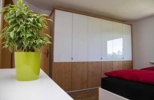 Salem Apartment | Ferienwohnung Rössle