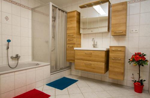 Salem Apartment | Ferienwohnung Rössle