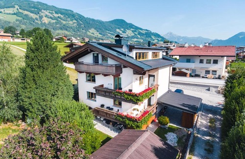 Kapfing Apartment | Ferienwohnung Schwarzenauer