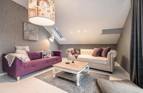 Holzminden Apartment | Ferienwohnung Solling-Lounge