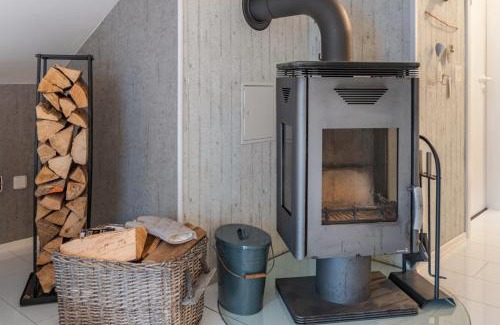 Holzminden Apartment | Ferienwohnung Solling-Lounge