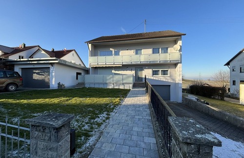 Rettenbach Apartment | Ferienwohnung To-ni-le in Idyllischer Gegend im Herzen Schwabens