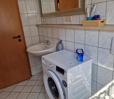 Unterneukirchen Apartment | Ferienwohnung Unterneukirchen mit Garten-Terrasse