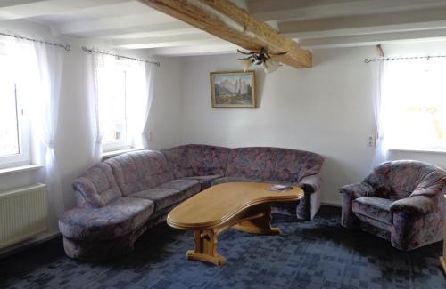 Alheim Apartment | Ferienwohnung Valora