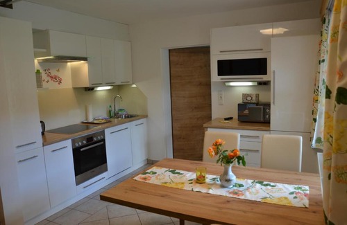 Stossing Apartment | Ferienwohnung Vonwald