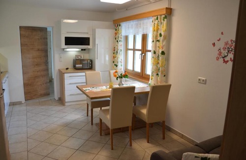 Stossing Apartment | Ferienwohnung Vonwald