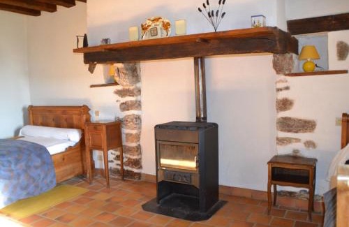 Monce-en-Belin House | Fermette rénovée proche 24H du Mans, 4 ch., grand terrain, idéal familles et animaux acceptés - FR-1-410-133