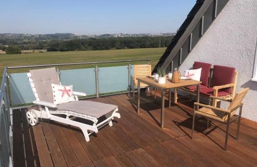 Menden Apartment | Ferne und Weite im Sauerland Blick über das Ruhrtal