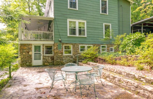 Montreat House | Fernledge | Peaceful & Pet-friendly 5BR Mountain Cottage