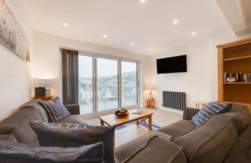 West Looe House | Ferry View
