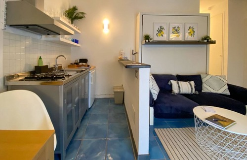 Cinque Terre Apartment | Fetta di Limone Apartment with AC and Patio