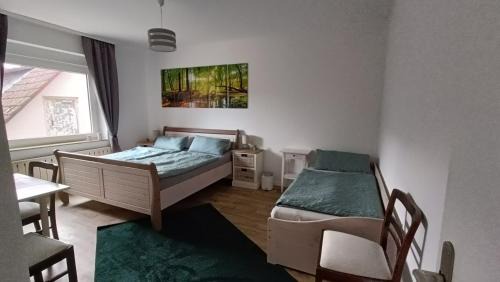 Beckedorf Apartment | FeWo Deisterferien, Terrasse, Netflix, Wlan, A2, B65, Steinhude, bis 8 Personen