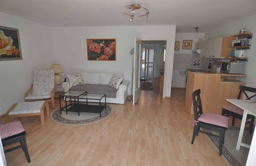 Niendorf Apartment | FeWo ostseele - Sunny (south-facing terrace) - Sunny, relax on the south-facing terrace