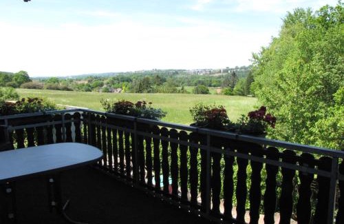 Echthausen Apartment | Fewo Ruhrblick com