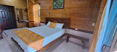 Guacimo House | Figues