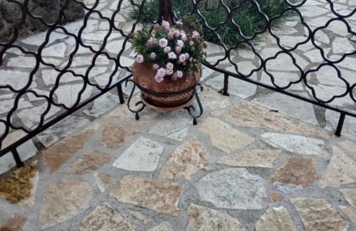 Mesaia Trikala House | Filanthi