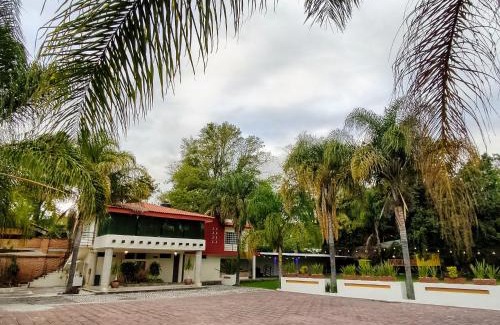 Atlixco House | Finca el Nogal - Casa Entera Familiar Moderna con Amplio Jardín Atlixco puebla
