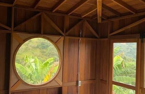 Jardin Other | Finca La Arabia Eco Cabaña ~Organic Coffee Farm