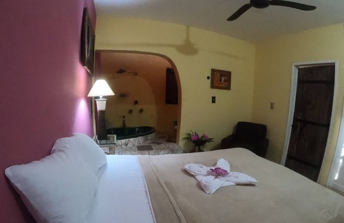 Conkal House | Finca La Caprichozza