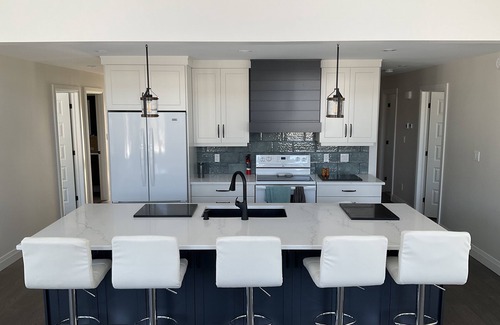 Kincardine Cottage | Find your Happy Place at this Lake Huron Cottage!